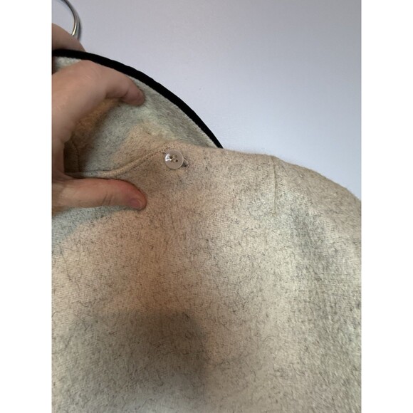 BOOS Vintage Austrian 100% Wool Cloak  Cape - Black Velvet Collar - Large - Picture 10 of 10